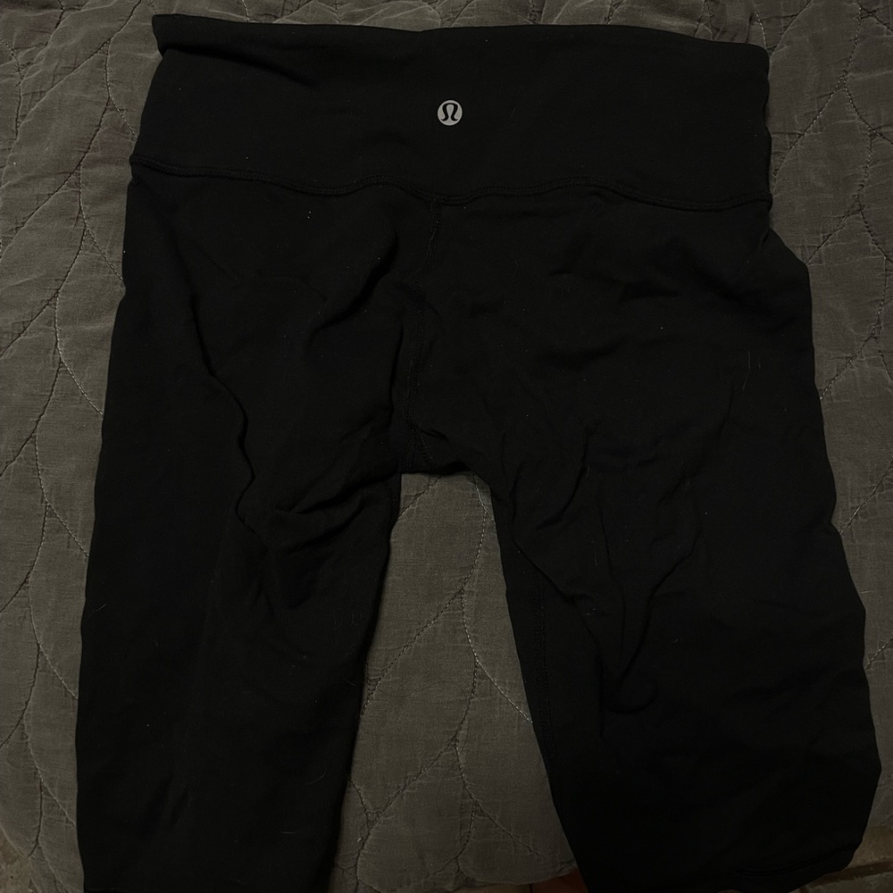 Lululemon bike shorts black
